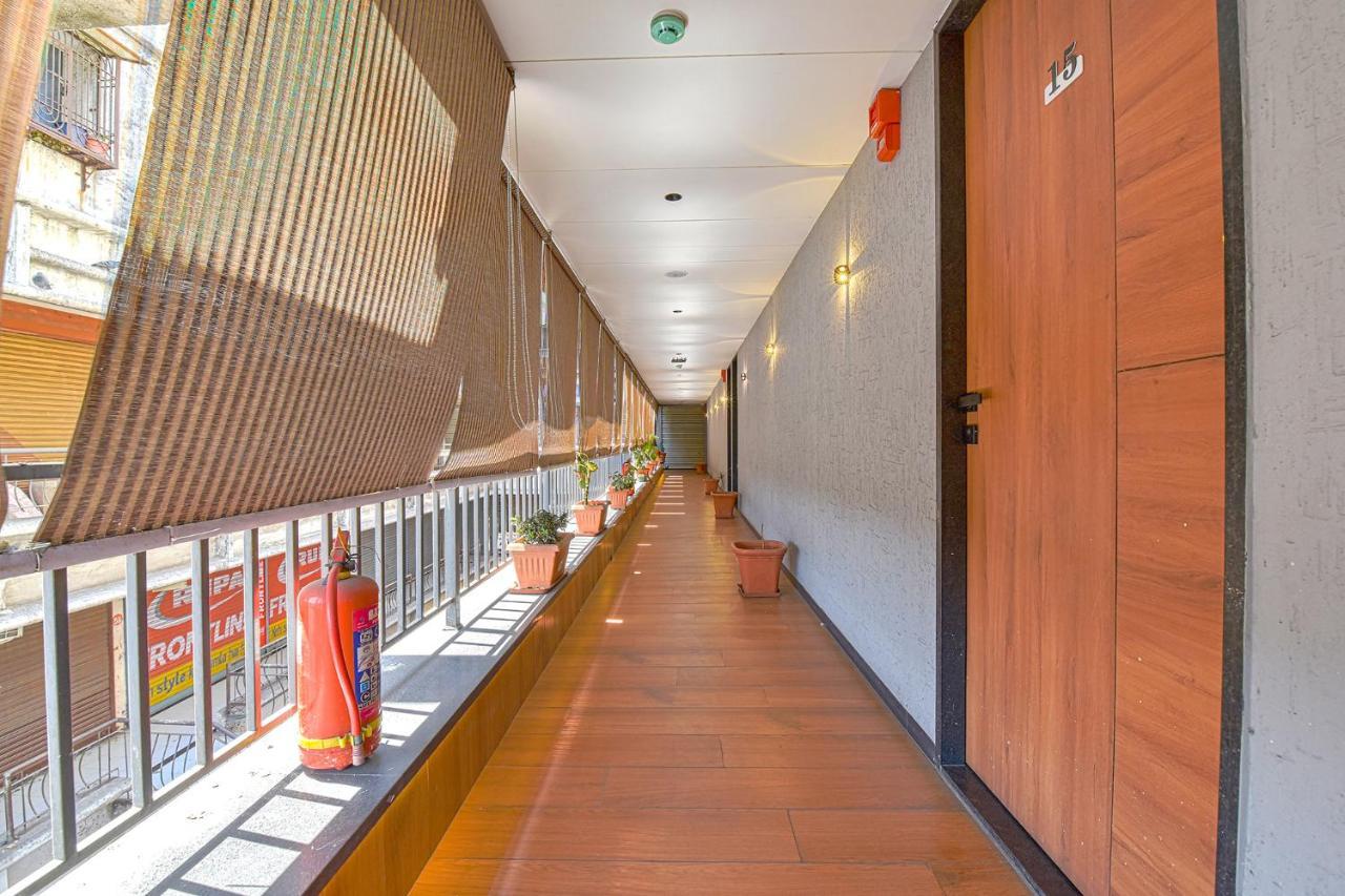 Fabhotel Udhna Inn, Near Udhna Junction Surate Extérieur photo