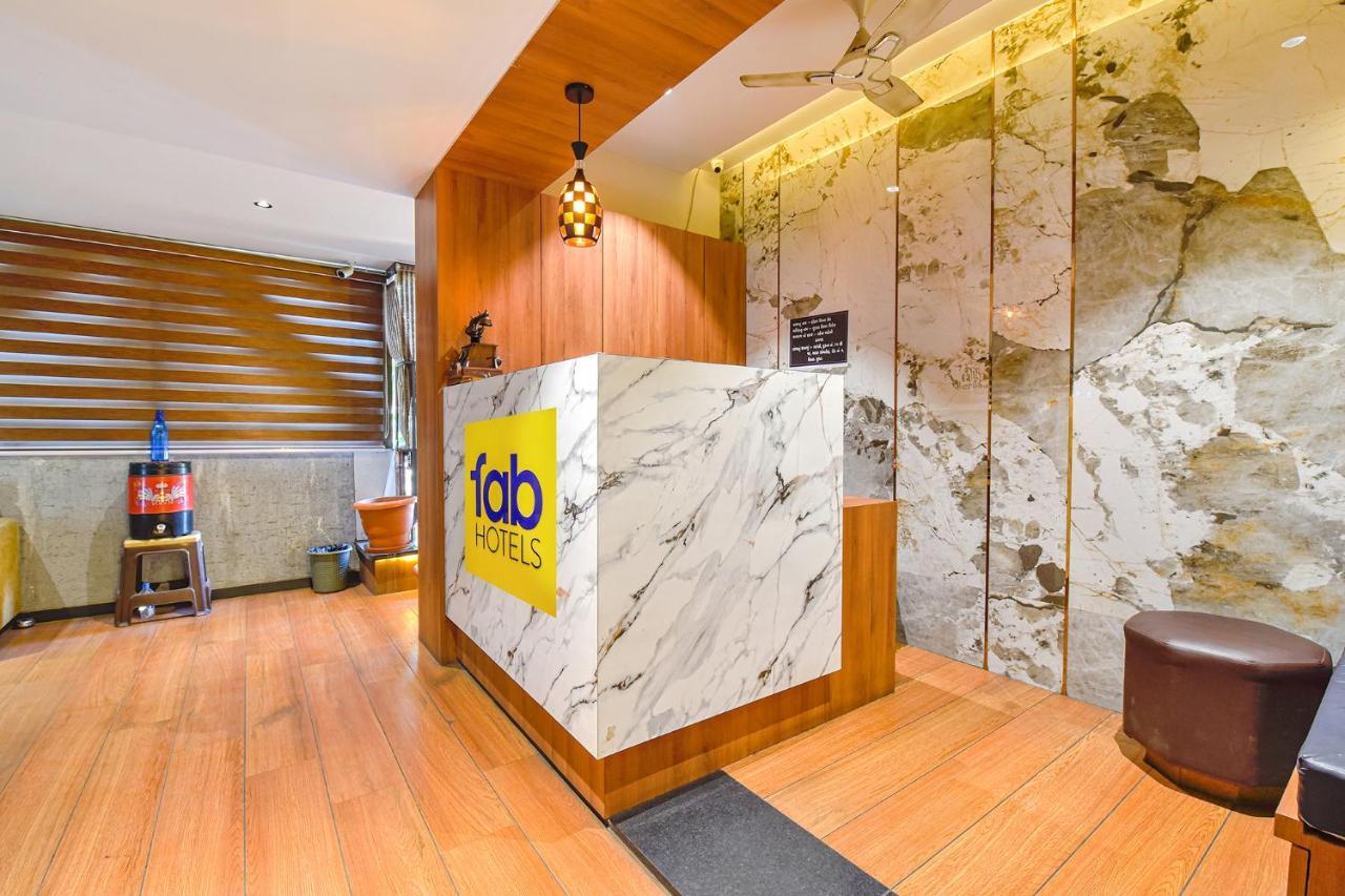 Fabhotel Udhna Inn, Near Udhna Junction Surate Extérieur photo